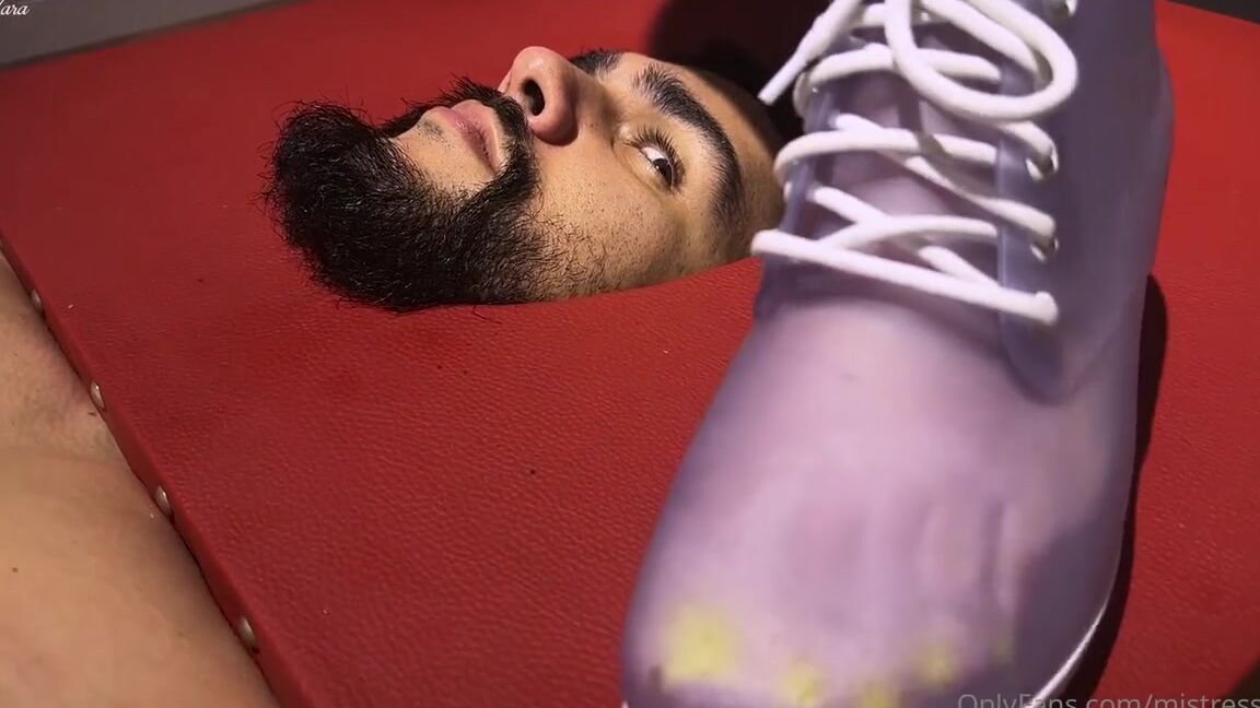 Mistressnara Onlyfans How Much Sweat Can Your Mouth Remove From My Feet I Love Wearing This Clear Plastic Boot As It Doesn