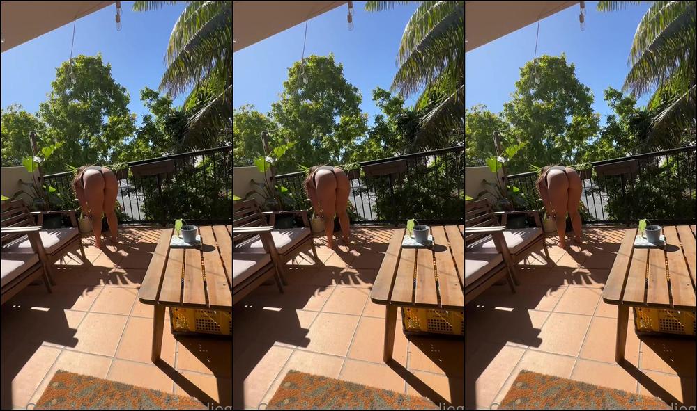 Ninasandiego 2913070034 06 20 2023 How I Walk Around The House