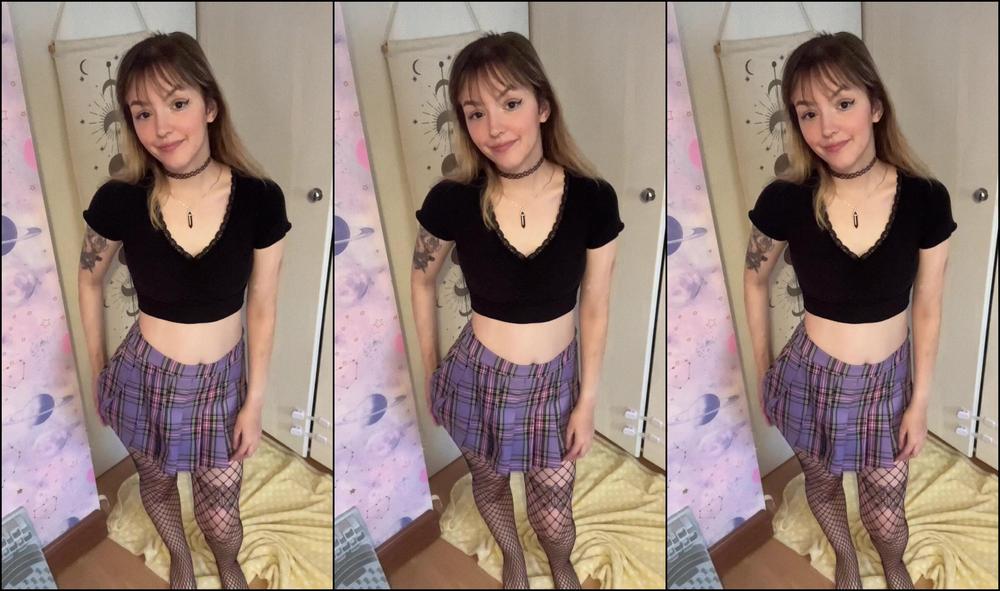 Gibbymoo 3035704173 10 11 2023 Feeling Kinda Sexy In This Outfit