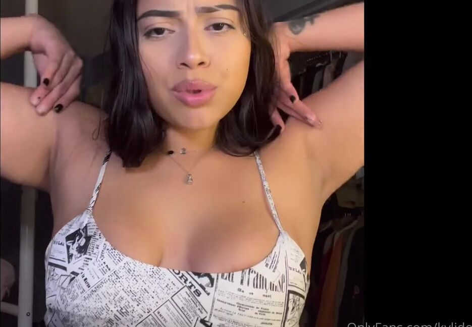 Kali Domina Nicknamed Kvlidomina Onlyfans Sniff Stroke Joi Tip This Post 5 For Full Clip 757 Ps I Didn T Realize I Added Some Boob Teas