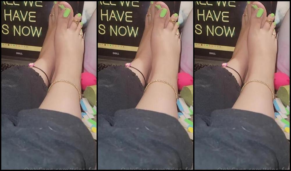 Mistress Trina Nicknamed Trins Feet 06 04 2022 Onlyfans Video Long Day At Work For Me