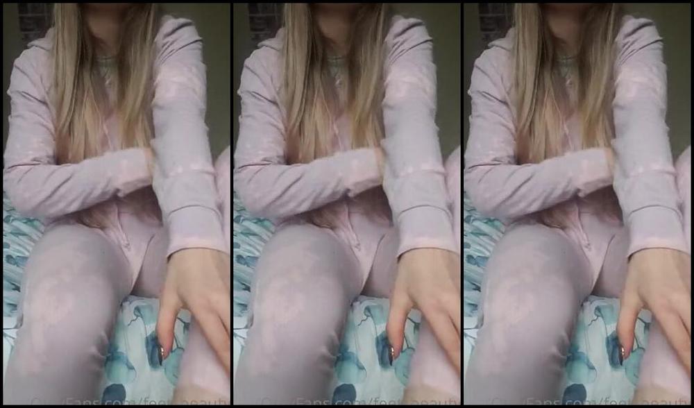 Feet Beautyx Nicknamed Feet Beautyx 01 15 2021 Onlyfans Video Havent Made You Smell My Shoes In A While So Here It Is