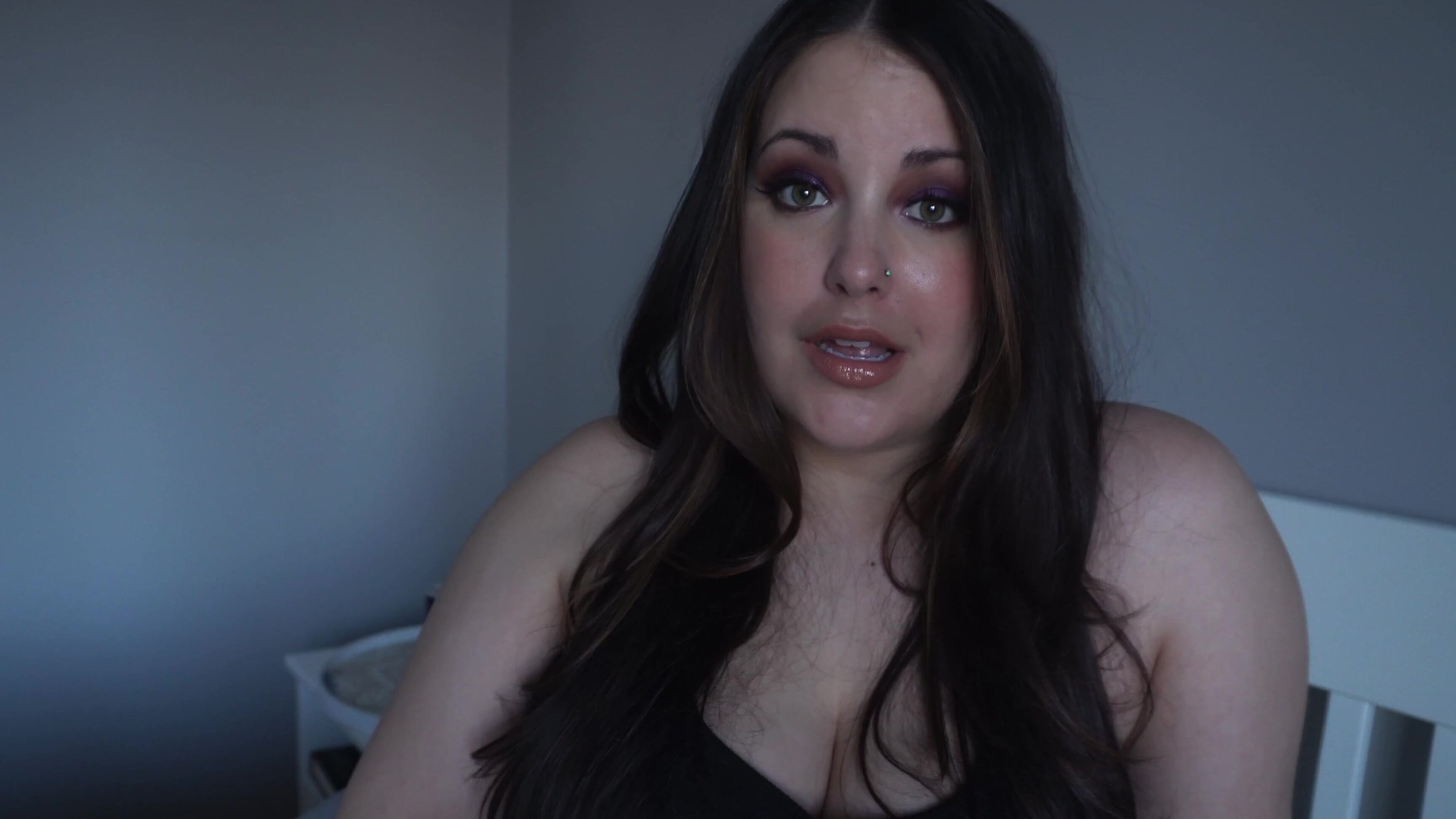 "GirlOnTop880" cfnm, femdom, pov, role play, taboo Step Sis Discovers your CFNM Habit manyvids