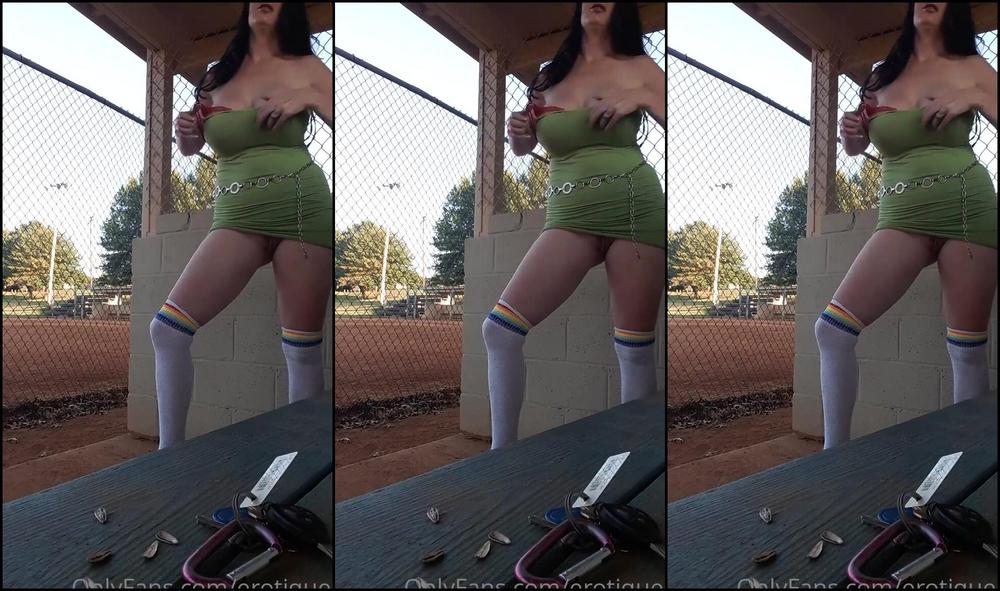 Erotiqued Public Vids For Ya