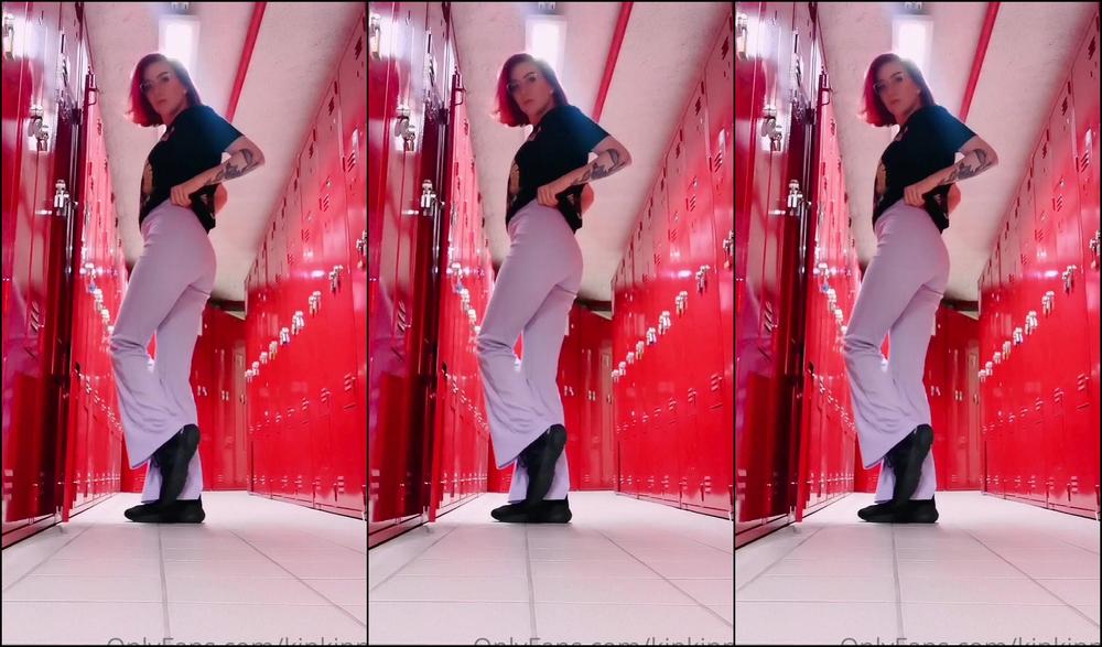 Kinkinny 2546815763 08 03 2022 C Tait Vraiment Serr Mais Les Vestiaires L Ont Emport S La Derni Re Vid O A Eu L Air