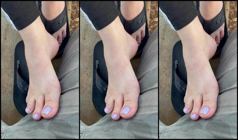 Pezinhos Da Amora Aka Amorafeetofc Onlyfans Um Footjob No Parque Sempre Gostoso Porm Dessa Vez Quase Fomos Pegos