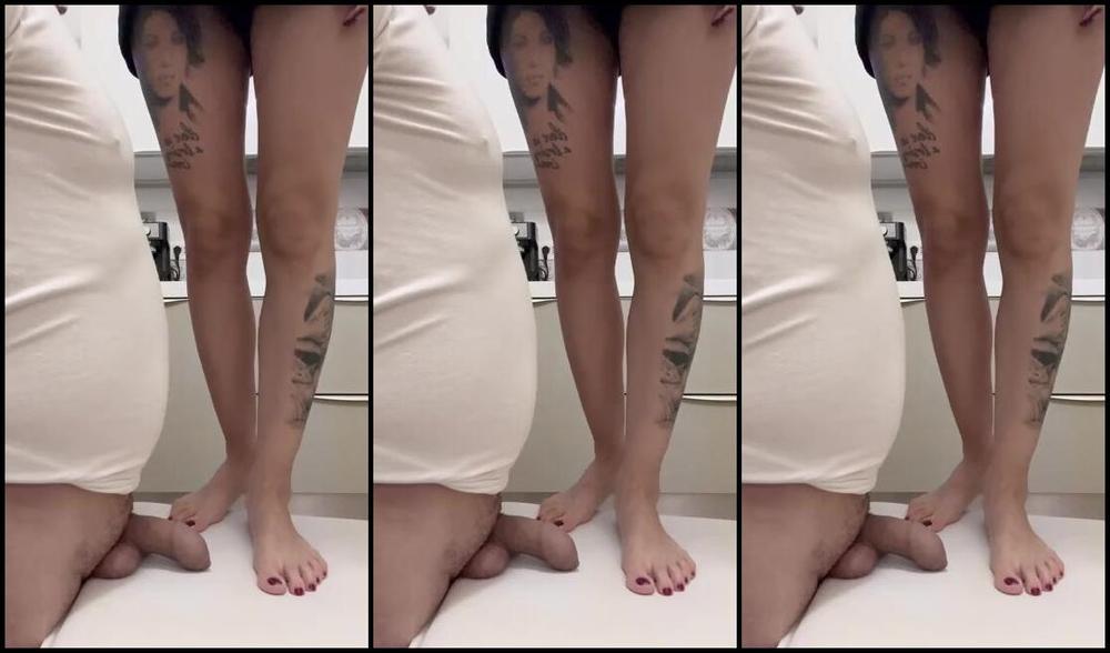 Deapistilla Nicknamed Deapistilla1 10 19 2023 Onlyfans Video Schiaccio Il Cazzetto Sulla Sedia