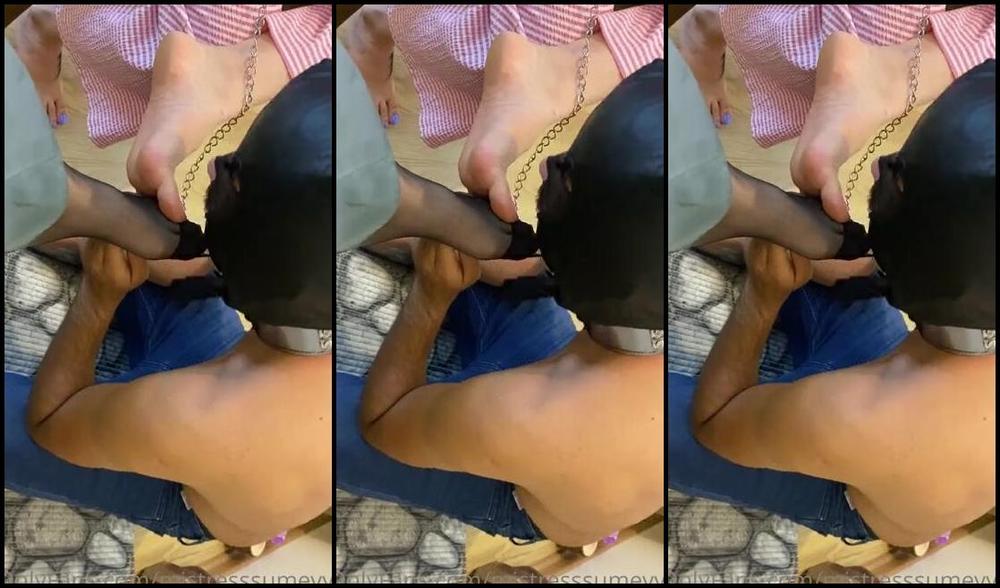 Mistress Smeyye Aka Mistresssumeyye Onlyfans Mistresstomris Oxlyoxly 2