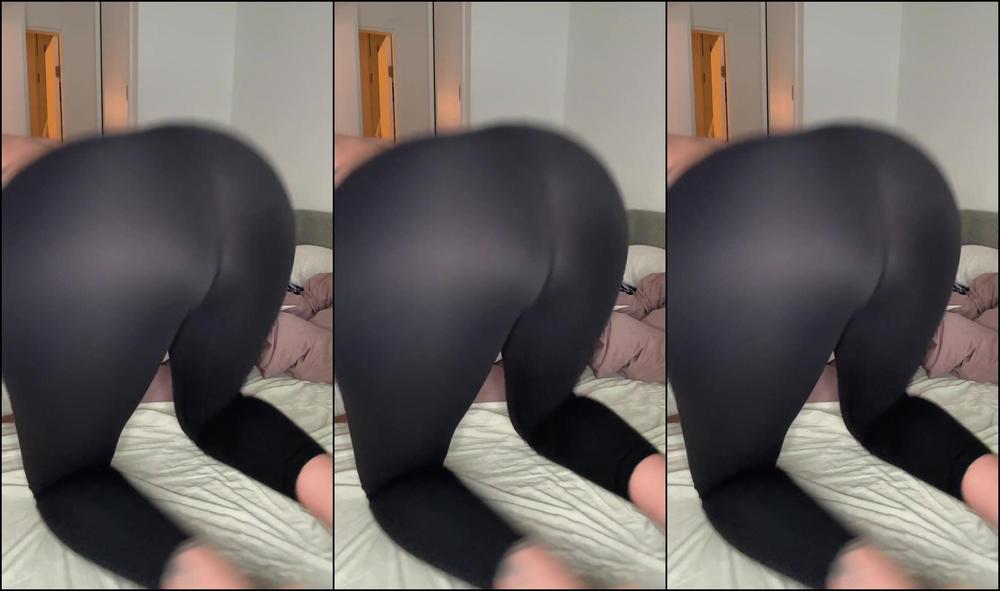 Avanicks 3555926041 11 07 2024 My Fitness Coach Is So Hot I Love Seeing His Bulge Through His Workout Shorts While