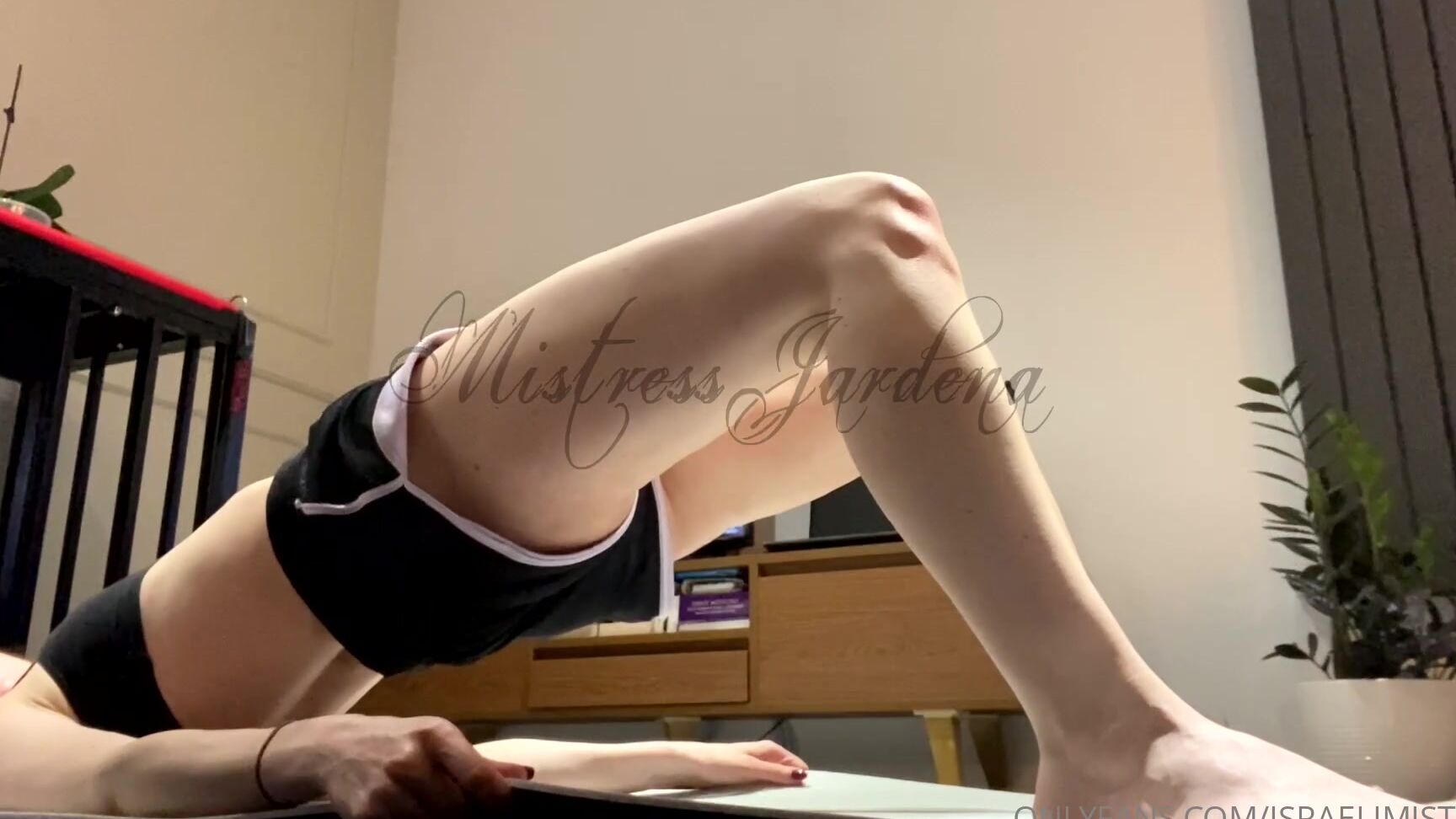 Israelimistress Mistress Is Engaged In Fitness You Will Be Able