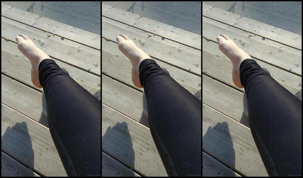 Sloans Paws Nicknamed Sloan Paws 10 27 2019 Onlyfans Video Dont You Wish You Were One Of My Neighbors You Would Catch Me Sitting Outside On