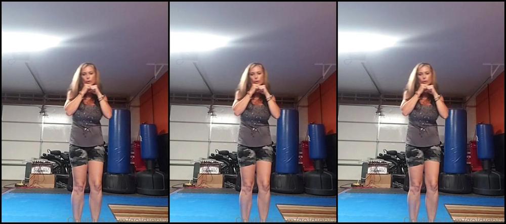 Goldieblair I Am Also A Workout Instructor To Keep