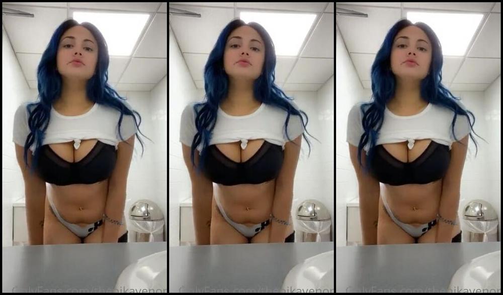 Nika Venom Aka Thenikavenom Onlyfans Free Video Of The Month I Was Getting My Vehicle Serviced And Thought It D Be So Hot To Sneak Into 6Rt