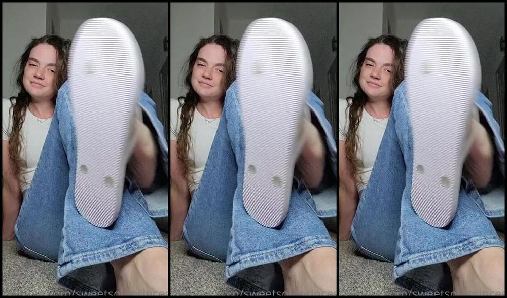 Megan Fletcher Aka Sweetsoleprincess Onlyfans I Got A New Pair Of Pretty White Flip Flops To Play With These Were Purchased
