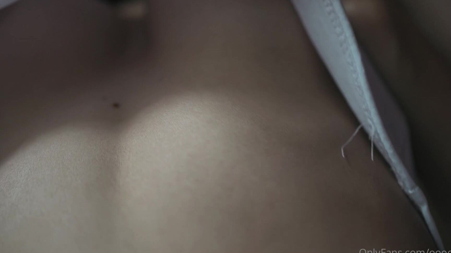 eva oops 79a90359-efea-4986-b733-338ff6712687 Web Cam