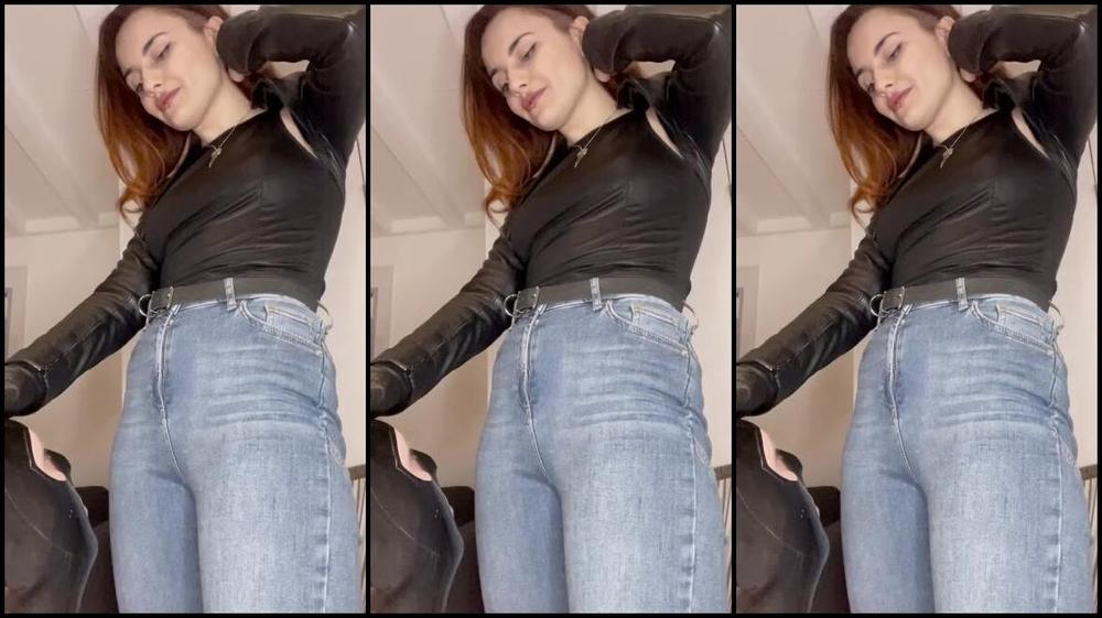 Revenge Aka Bratvenom Onlyfans Teasing My Btch Always Makes Me Laugh A Little