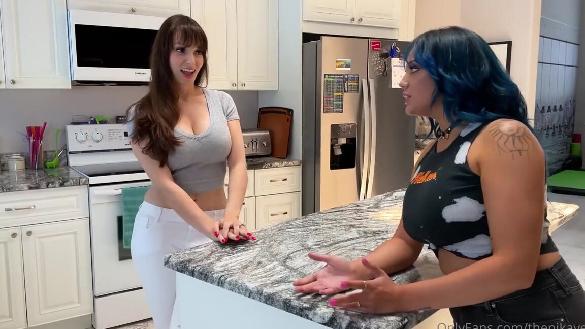 Nika Venom Aka Thenikavenom Onlyfans Mark Your Calenders My First Ever Hardcore Gg Is Dropping On August 12Th My Bestfriends Mom Ft 4