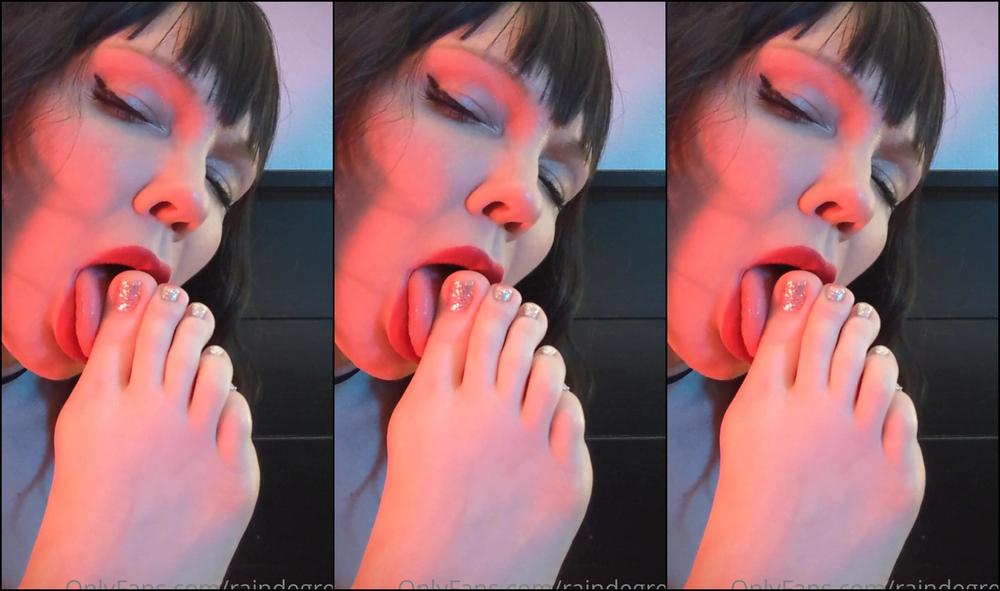 Raindegrey 2465108444 05 24 2022 Custom Request Foot Job