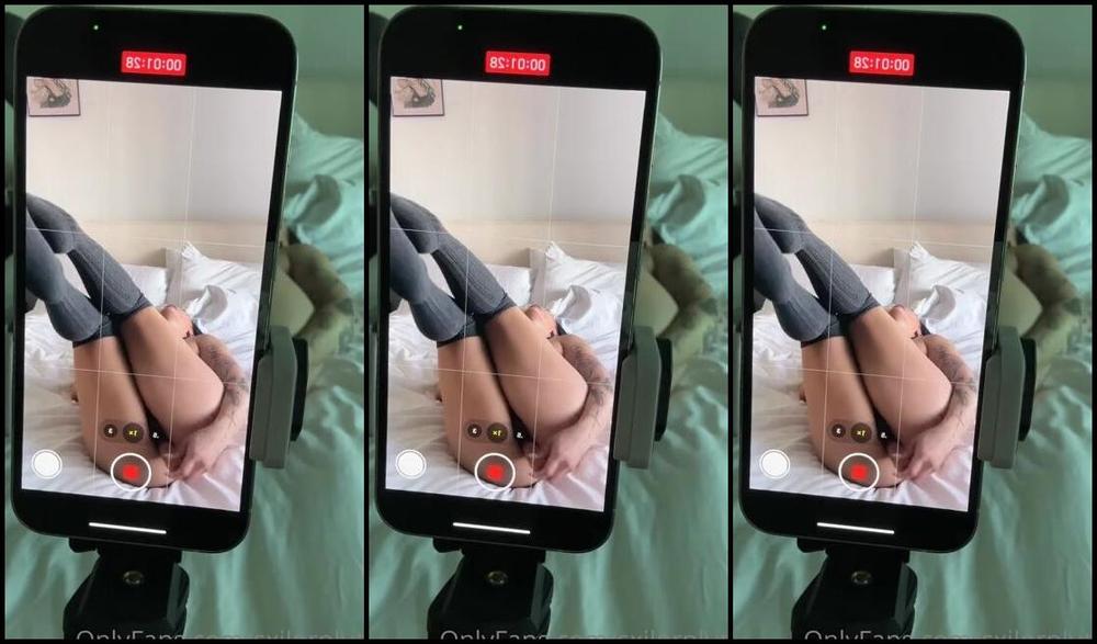 Asmr Lovetera Nicknamed Loveteraa Asmr 02 18 2023 Onlyfans Video Do You Mind Helping Me Film A Video Hehe How Long Can You Watch Before You Prs