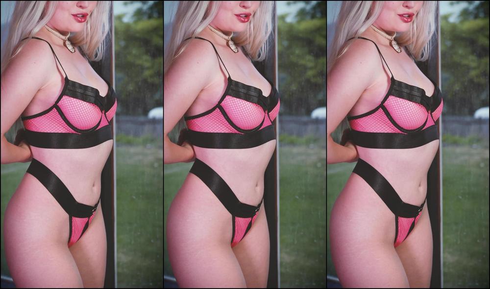 Wtf Hailee Let S Rock On Through Labor Day Off All Videos