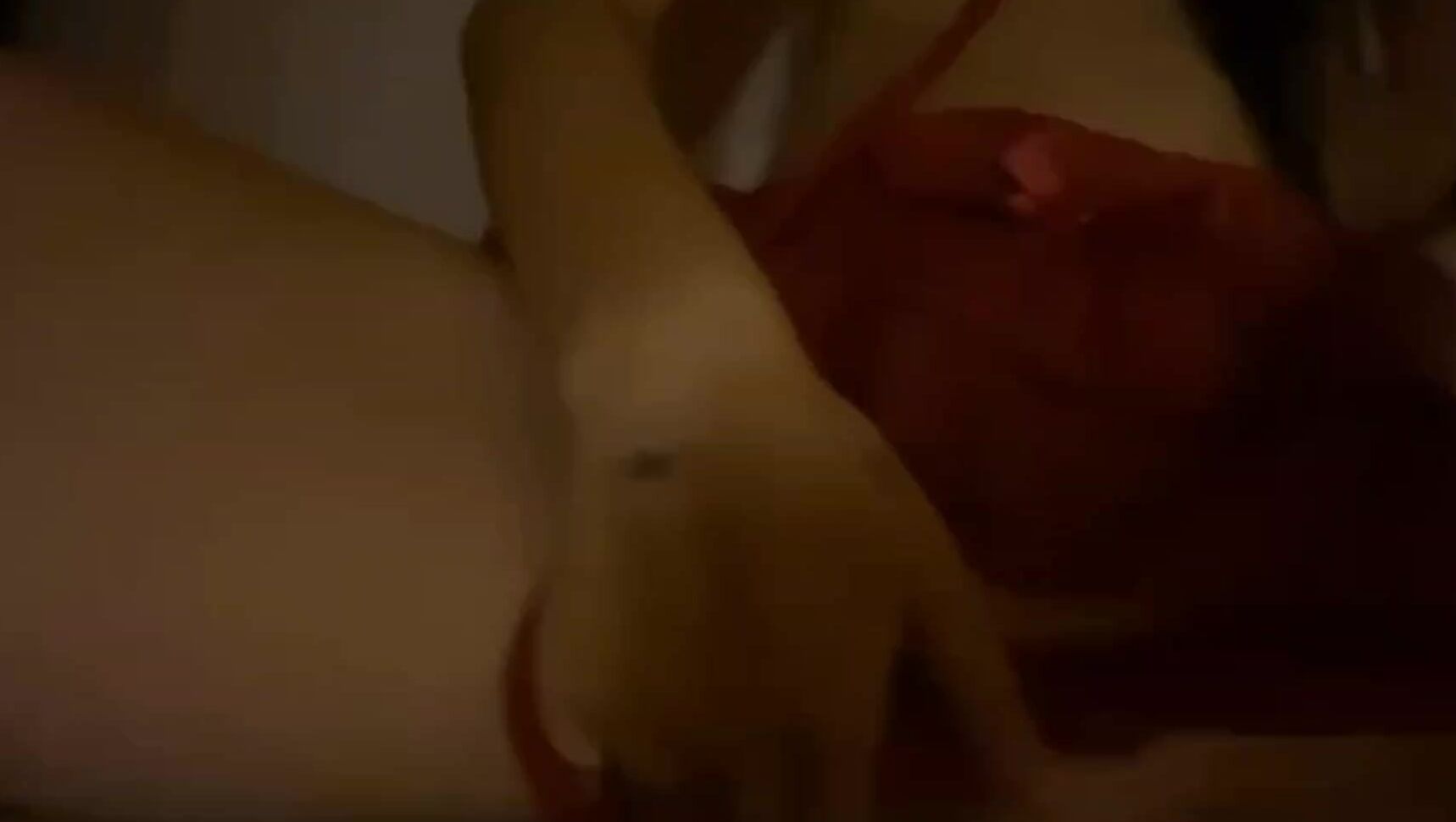 "EmmaThai" asian, fingerfucking, lacelingerie, petite, teens18plus Teasing And Finger Fucking In Red Lingerie On Bed manyvids