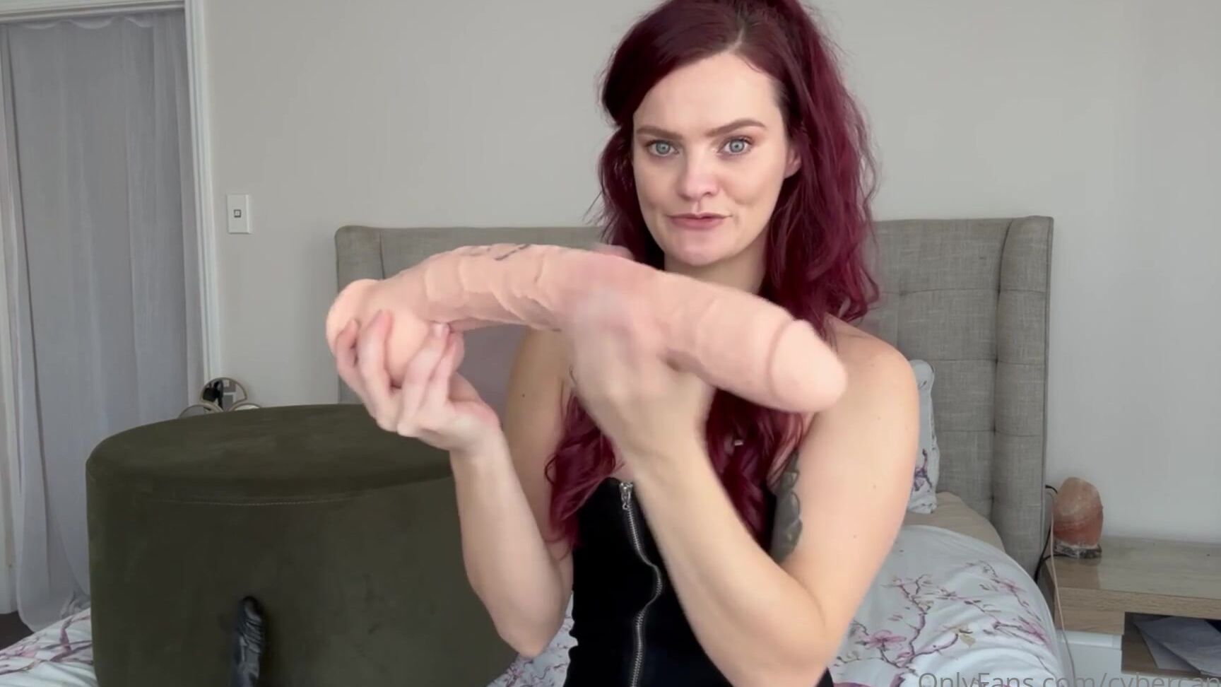 Cybercandace 3305916068 05 12 2024 Going Up In Size Listen To Goddess As I Talk You Through Training That Ass Going