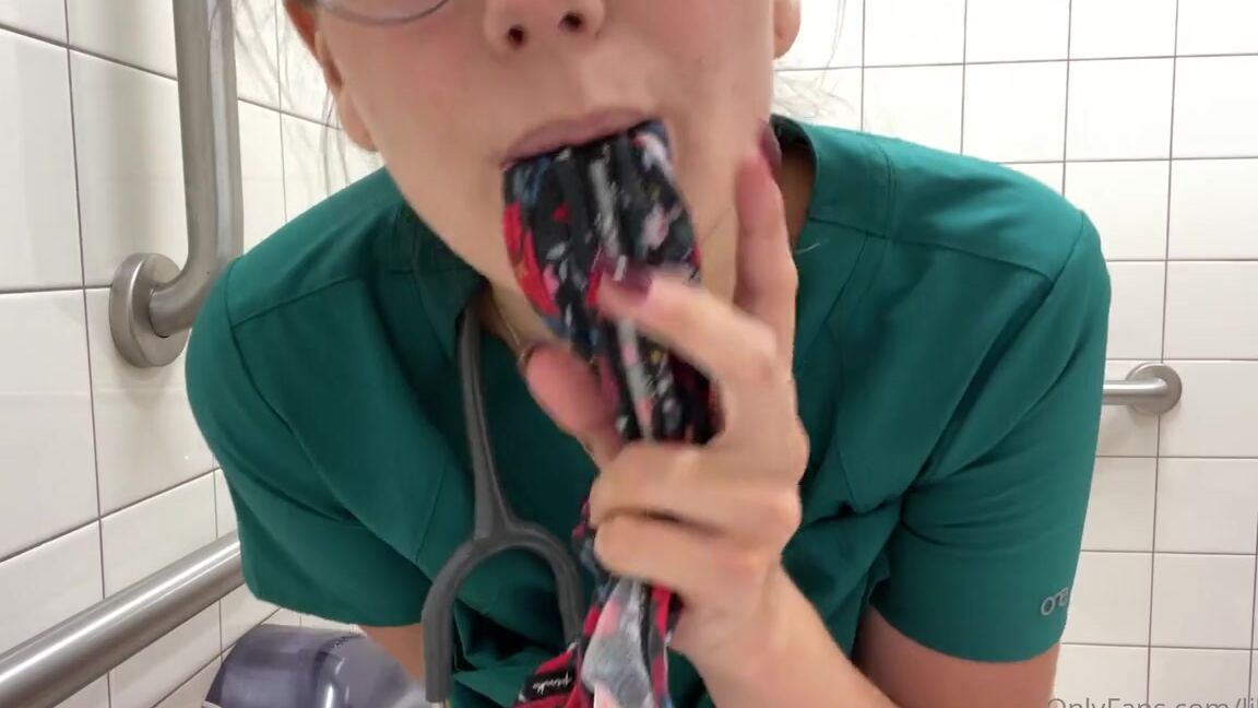 Lillyvig Onlyfans Play At Work Part 2