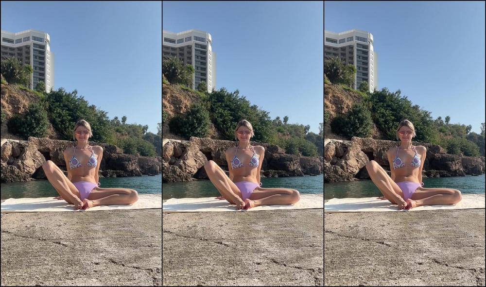 Yourfitcrush Bikini Yoga By The Sea