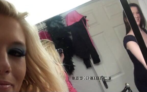 Michellemoist Out With Vicki Peach Compilation