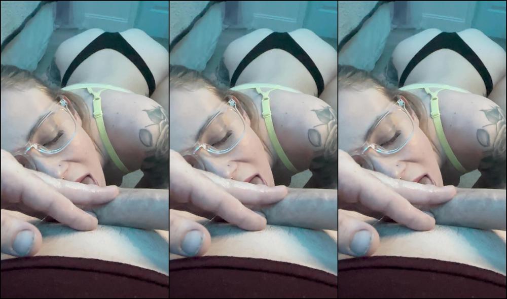 Autumnmoonxx Stuff My Cheeks Slide Down My Pretty Throat Cum Onlyfans XXX