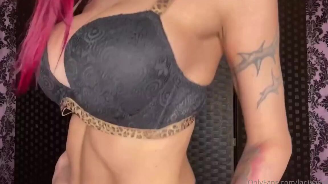 Alisha Griffanti Nicknamed Ladivadeltubo 01 17 2023 Onlyfans Video Video Striptease Mi Spoglio Completamente Nuda Faccio La Porca E Ti Faccio Vedere La Mia