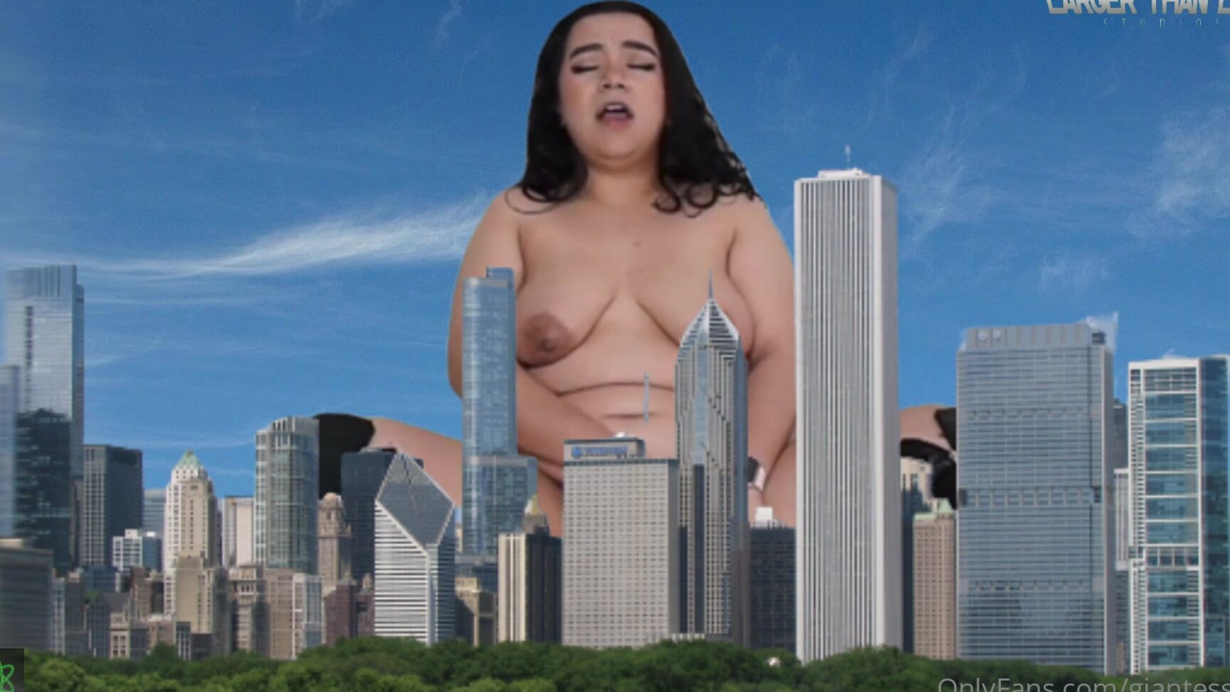 Giantessclips Jerk Off To Your Growing Giantess Girlfriend Starring Sandy Celestialsandy For More Sa