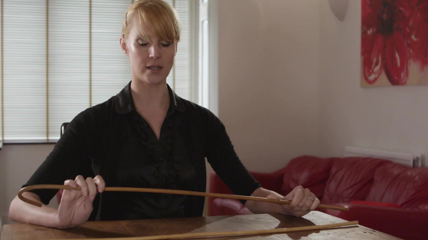 Ariel Anderssen, Amelia Jane Rutherford, Spanking POV, Full HD AA Thrashing The Gardener Clips4Sale