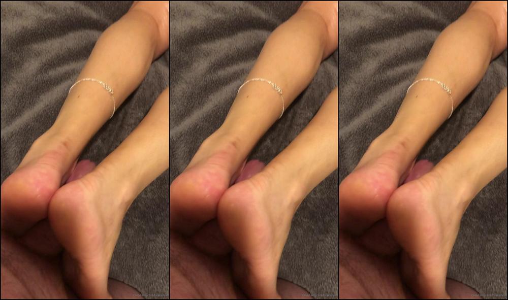 Nylonhotwifekat Watch My Oily Soles And Arches Get Fucked