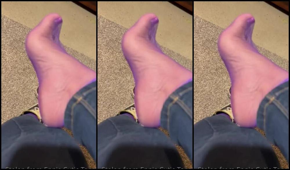 Ennie S Toes And Soles Nicknamed Enniestoes Onlyfans Begin And End Your Day With Me Sniff