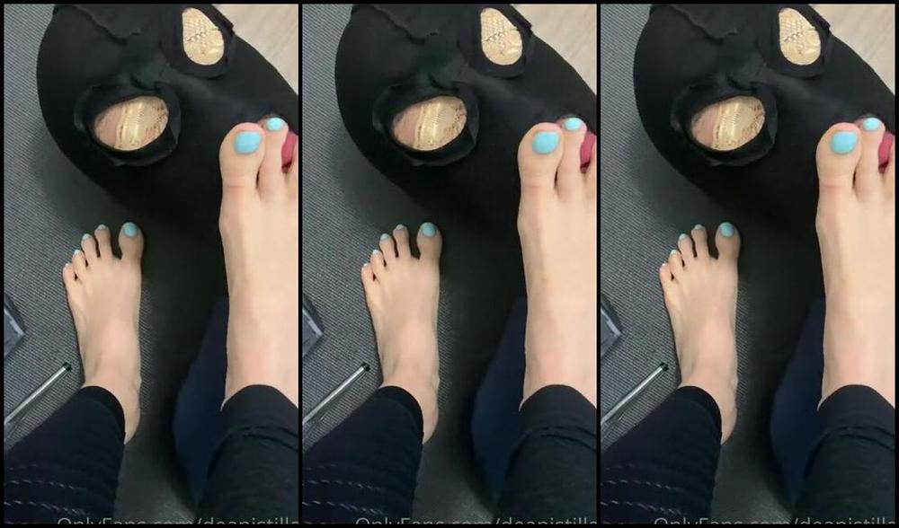 Deapistilla Nicknamed Deapistilla1 04 11 2022 Onlyfans Video Ti Infilo Il Piedino In Bocca