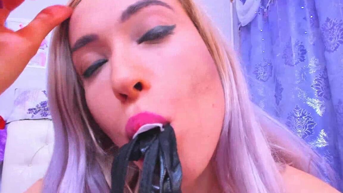 Hottiesweetbritney Panty Stuffing