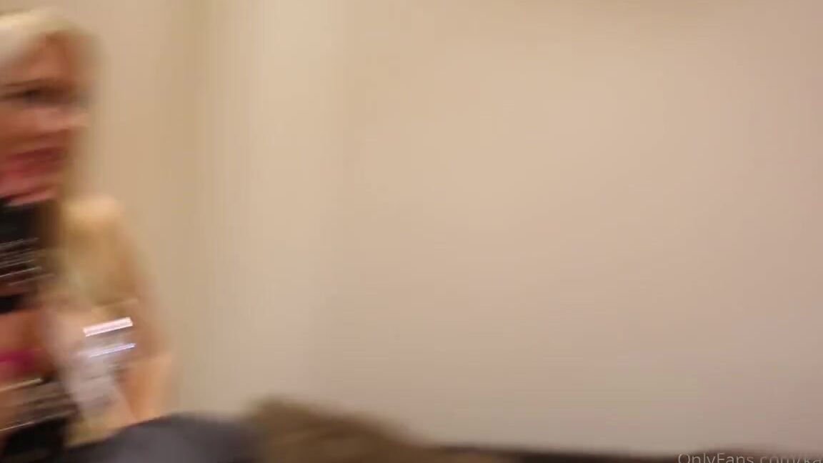 Kaz B Nicknamed Kazbxx Femdom 12 03 2020 Onlyfans Video Spanky Bum For Naughty Man Pup