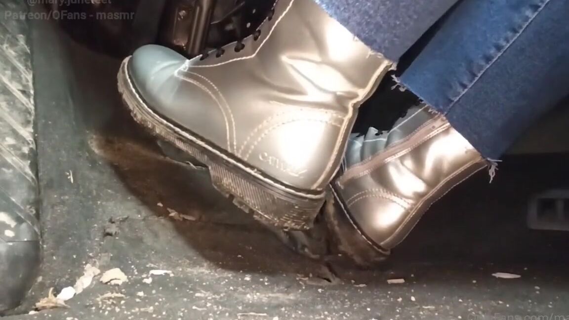 Masmr Onlyfans Finally 7February Car Drivingpedal Pumping Video Winter Shoes Jeans I Dont Really Think