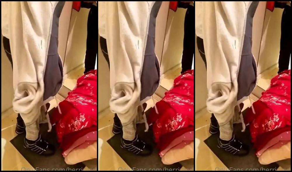 Herrinlady Onlyfans Seht Wie Ich Meine Sklavensau Mit Halsband Und Leine Durchs Einkaufcenter Ziehe Ich War So Richtigp