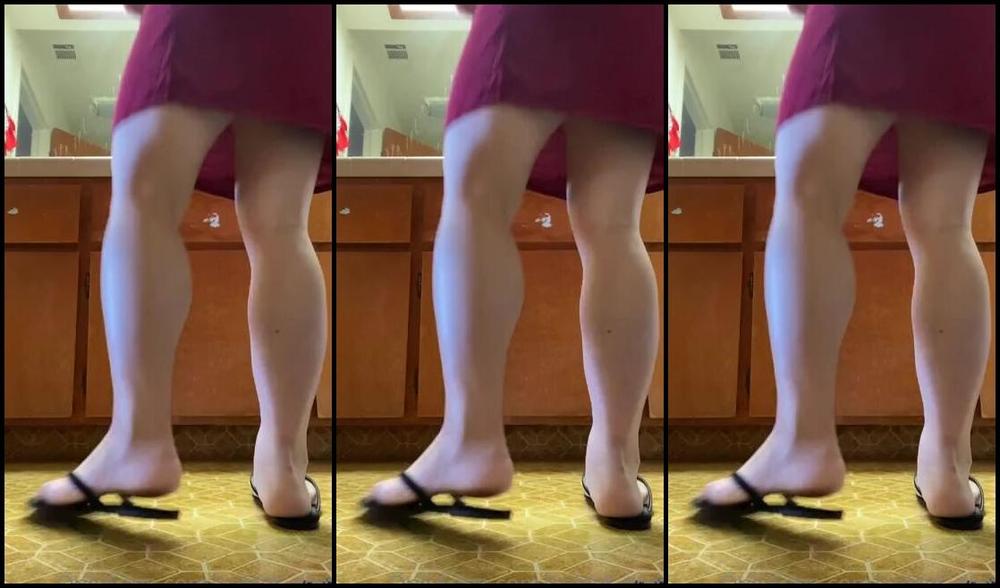 Celest Asmr Nicknamed Celest Asmr Onlyfans 11 06 2021 Oh Tiny You Just Love Sneaking In On Me Huh