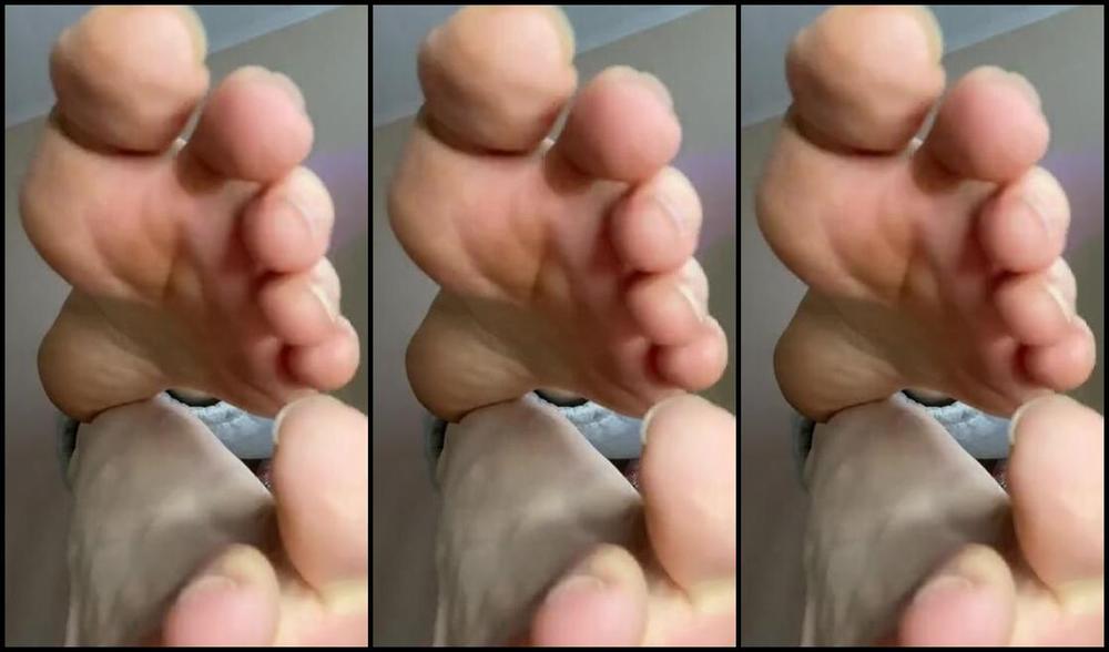 Marta Petarda Nicknamed Itsmartapetarda 03 30 2024 Onlyfans Video My Cutest Feet Will Make Your Dick Cum Right On Them