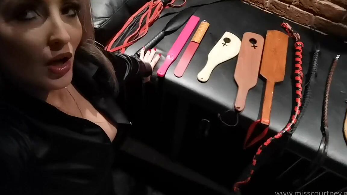 Misscourtneym Onlyfans A Naughty Silky Afternoon Newp