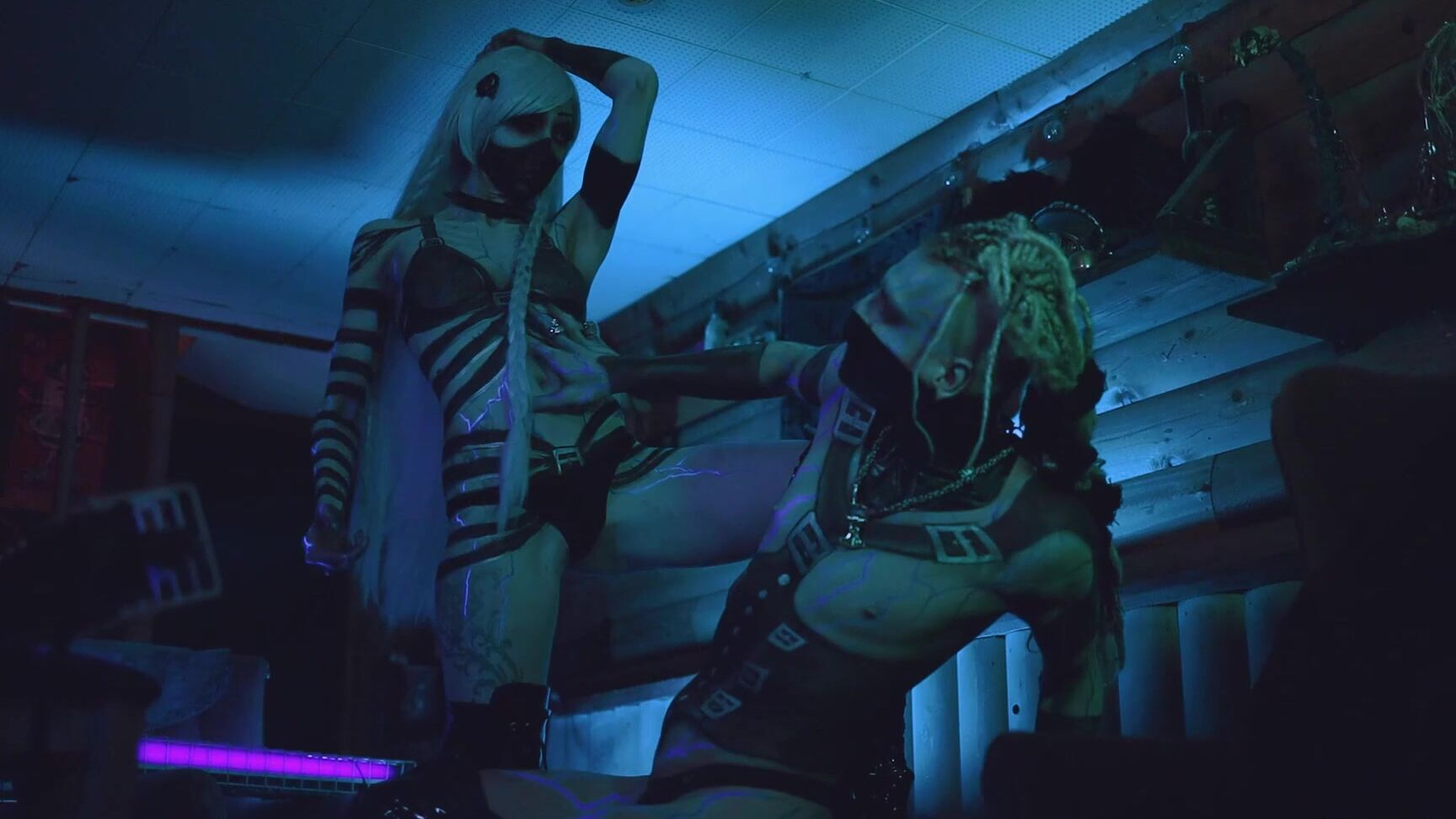 Caelyx 2238681464 10 05 2021 Happy Halloween Creepy Hot Video From My Fetish Bodypaint Shoot With Behind Closed Doors Productions