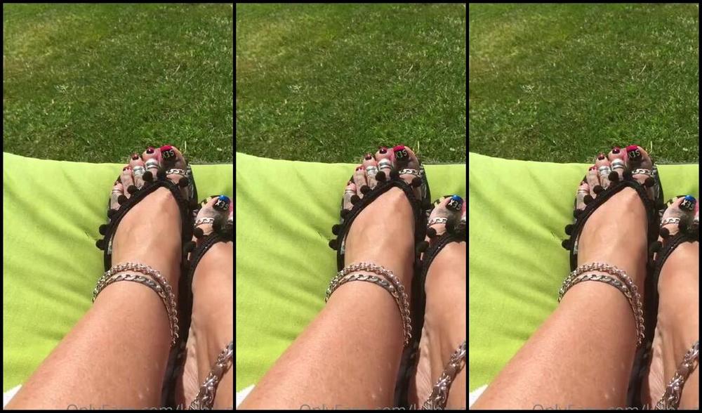 Killersexyfeets Nicknamed Killerkell Onlyfans Flipity Flop