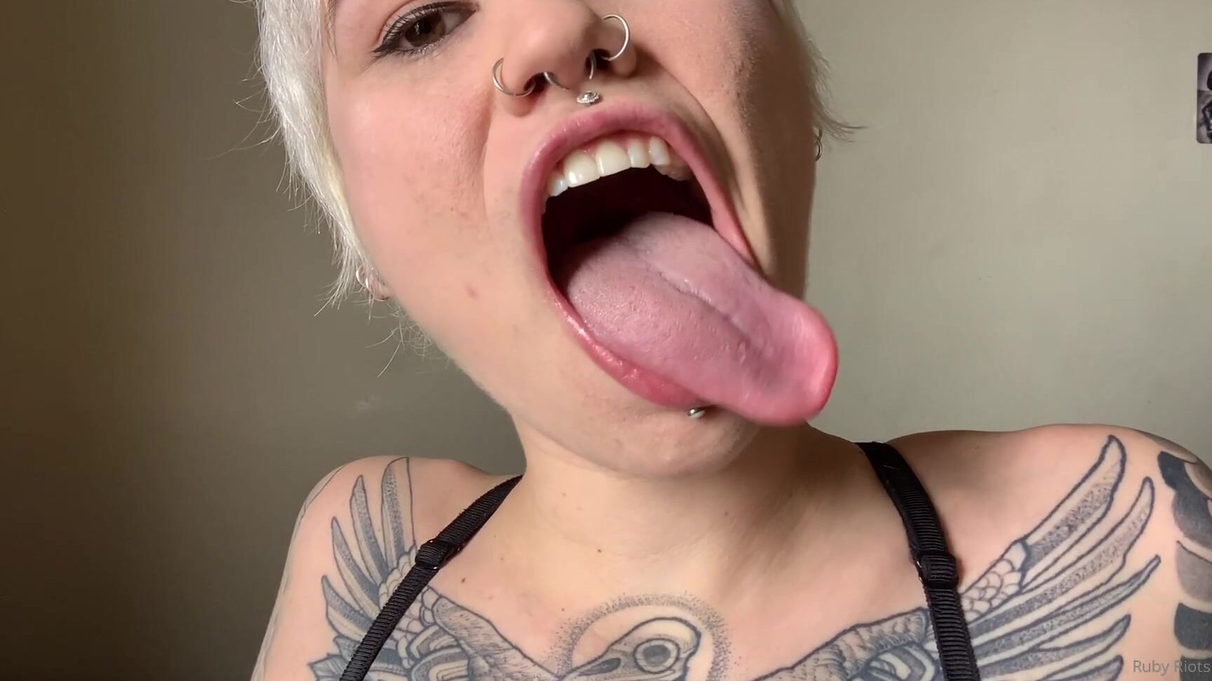 Rubyriots 194701115 03 25 2020 For My Long Tongue Luvers