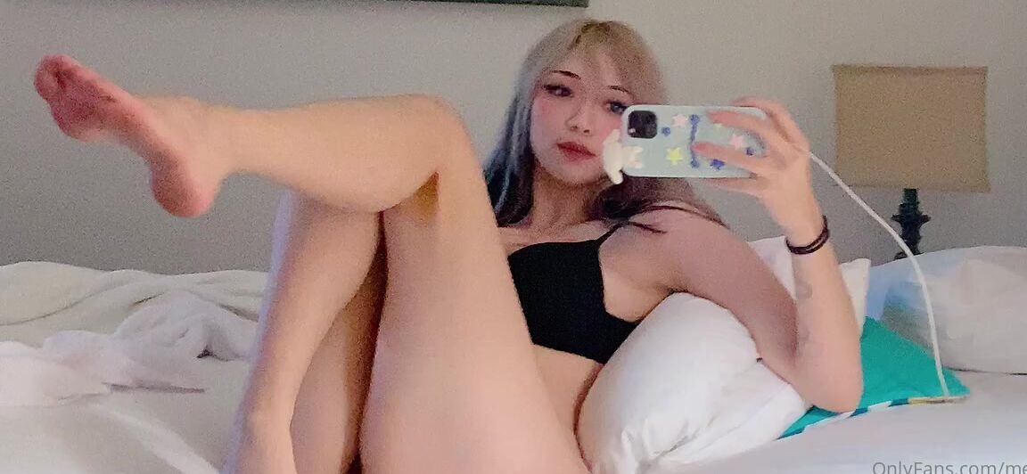 Meikoui 2271848482 11 11 2021 Speaking Of Being Horny On Vacation I Couldn T Help Myself And I M Starting To Enjoy