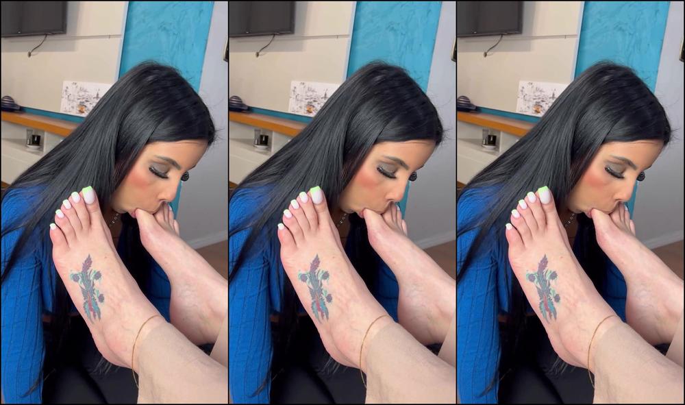 Grazigoddess 3387633575 07 06 2024 Backstage Suzy