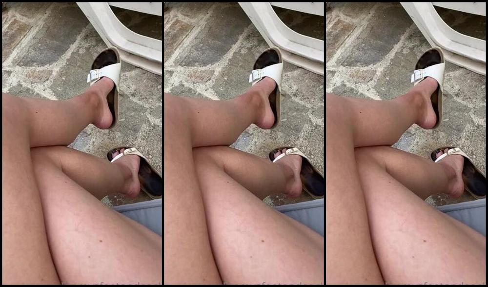 Emmysfeetandsocks Aka Emmyfeetandsocks Onlyfans Pov Were Sitting Together And I Begin To Play With My Shoes You Cant Look Away You Just Sit And 1P