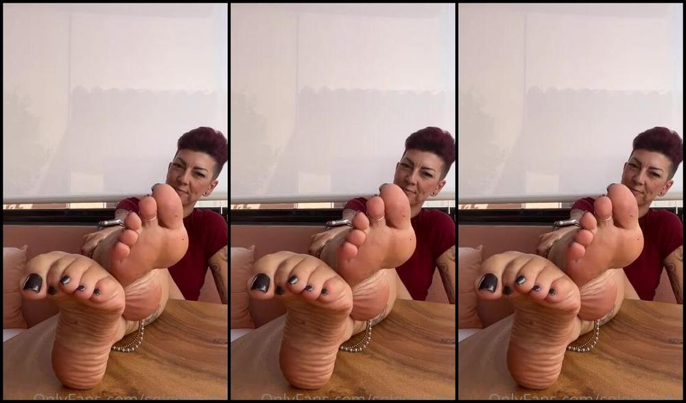 Solesmad Fetish Queen Aka Solesmadvip Onlyfans What Do You Like Most About My Feet